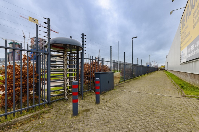 BedrijfsruimteaanLemelerbergweg 20<br/> inAmsterdam