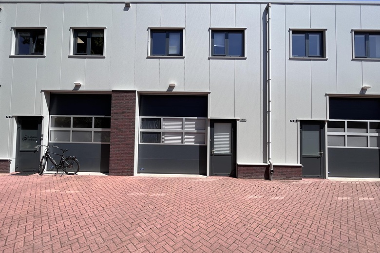 BedrijfsruimteaanDorresteinweg 70 09<br/> inSoest