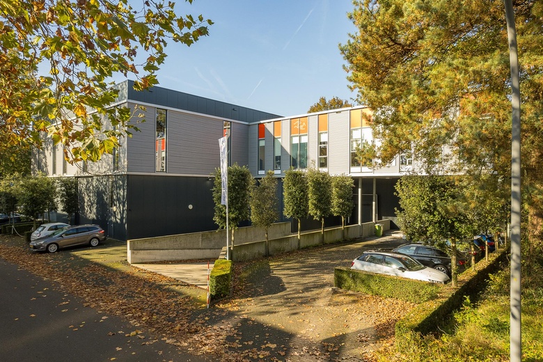 BedrijfsruimteaanAmperestraat 4<br/> inNunspeet BedrijfsruimteaanAmperestraat 4<br/> inNunspeet