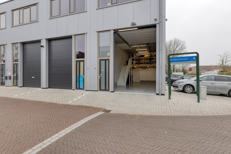 BedrijfsruimteaanNikkelstraat 1 D<br/> inNaarden BedrijfsruimteaanNikkelstraat 1 D<br/> inNaarden