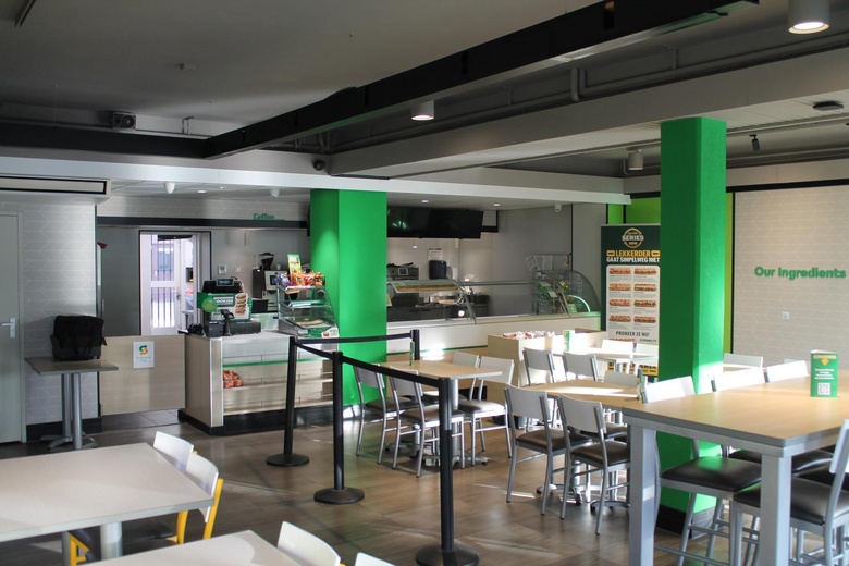 HorecaaanStrijpsestraat 187<br/> inEindhoven HorecaaanStrijpsestraat 187<br/> inEindhoven