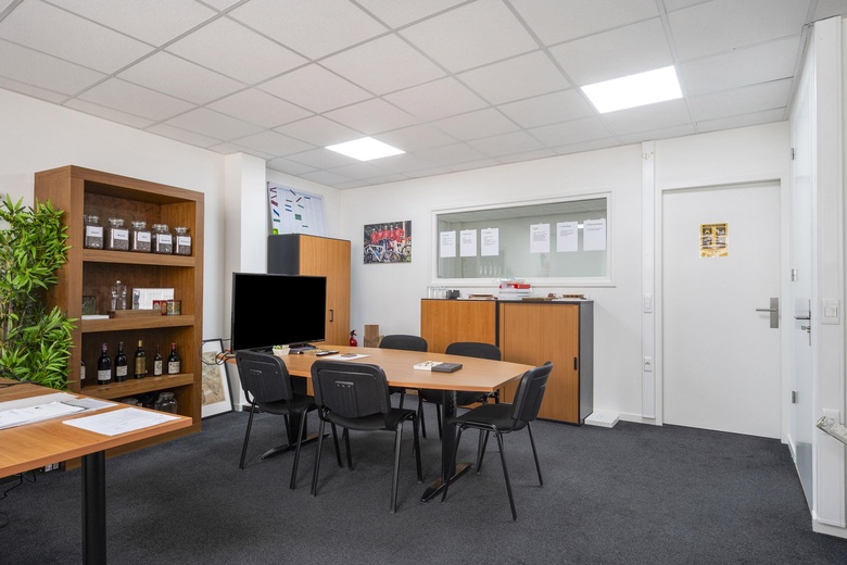 BedrijfsruimteaanOslostraat 60<br/> inSittard