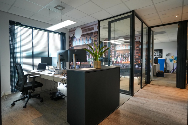 KantoorruimteaanStationsplein 1<br/> inHeesch