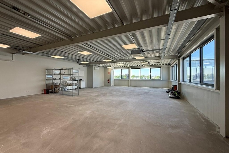 BedrijfsruimteaanNoorddammerweg 109 08<br/> inAmstelveen