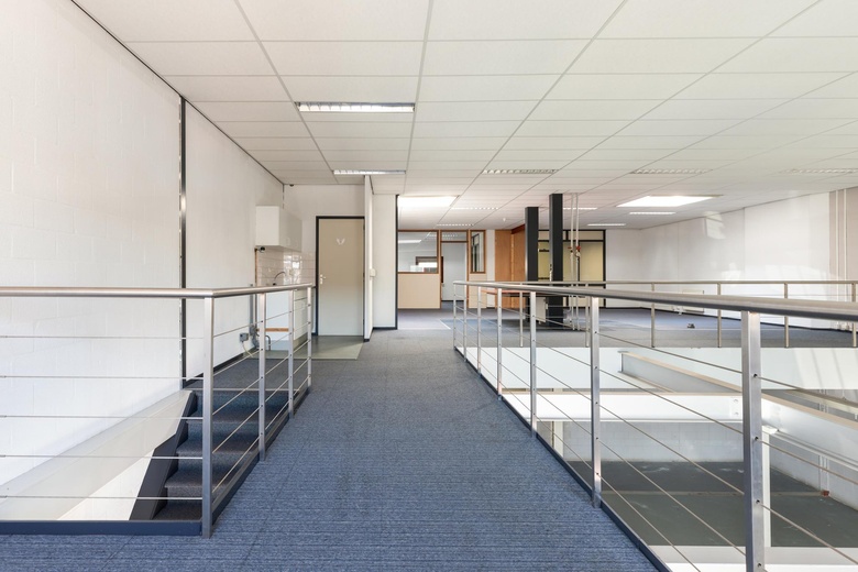 BedrijfsruimteaanEuromarkt 129<br/> inAlphen aan den Rijn