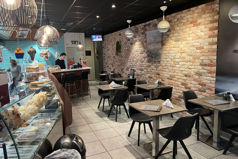 HorecaaanMarktstraat 25<br/> inNaarden HorecaaanMarktstraat 25<br/> inNaarden