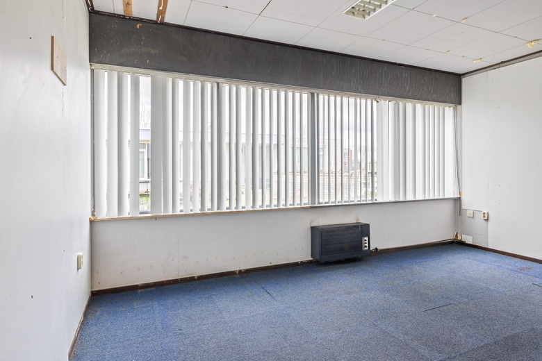 BedrijfsruimteaanDommelstraat 23<br/> inOss