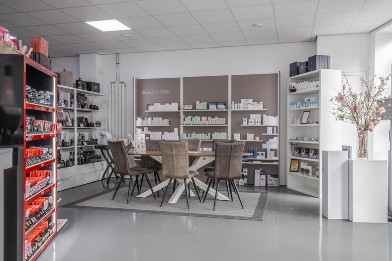 WinkelruimteaanSt. Werenfriedplein 9<br/> inElst