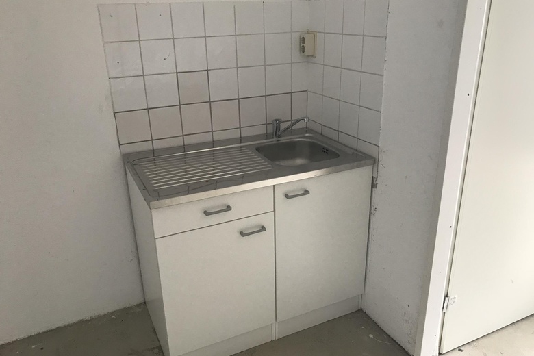 BedrijfsruimteaanBakkenzuigerstraat 36<br/> inAlmere