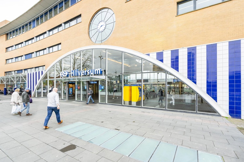 WinkelruimteaanStationsplein 6<br/> inHilversum WinkelruimteaanStationsplein 6<br/> inHilversum