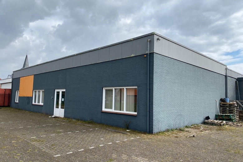 BedrijfsruimteaanBrugweg 26 A<br/> inKruisland BedrijfsruimteaanBrugweg 26 A<br/> inKruisland