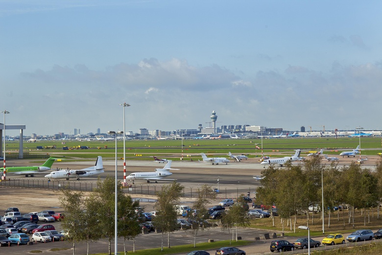 KantoorruimteaanStationsplein-NO 402- 412<br/> inSchiphol KantoorruimteaanStationsplein-NO 402- 412<br/> inSchiphol