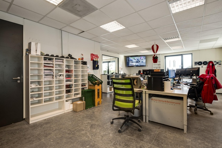 BedrijfsruimteaanHavenweg 18<br/> inEcht