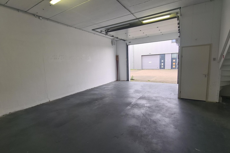 BedrijfsruimteaanXenonstraat 76<br/> inAlmere