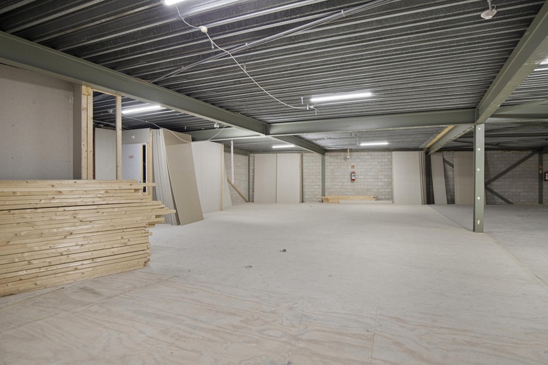 BedrijfsruimteaanH. Kamerlingh Onnesweg 19 A<br/> inAlphen aan den Rijn