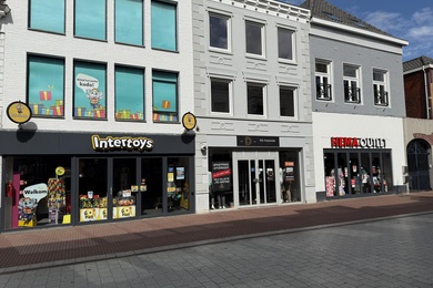 Bekijk foto 2 van Langstraat 8 Bekijk foto 2 van Langstraat 8