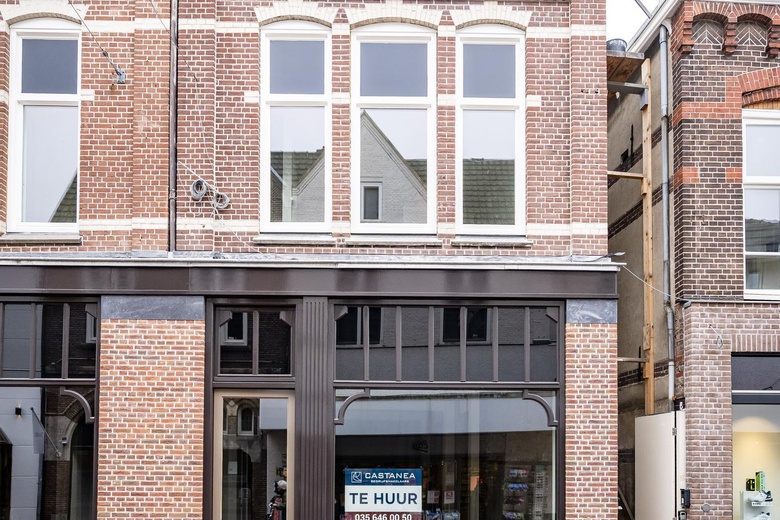 WinkelruimteaanNassaulaan 6<br/> inBussum WinkelruimteaanNassaulaan 6<br/> inBussum