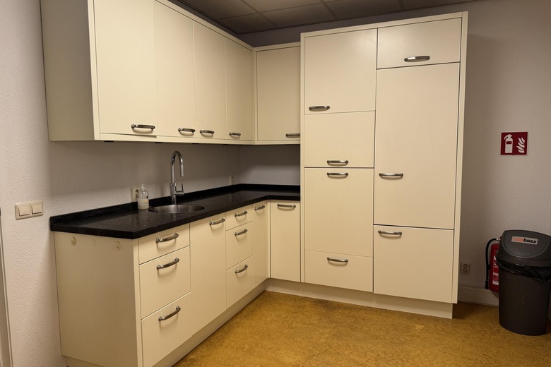 BedrijfsruimteaanWeteringpad 58<br/> inSoest BedrijfsruimteaanWeteringpad 58<br/> inSoest