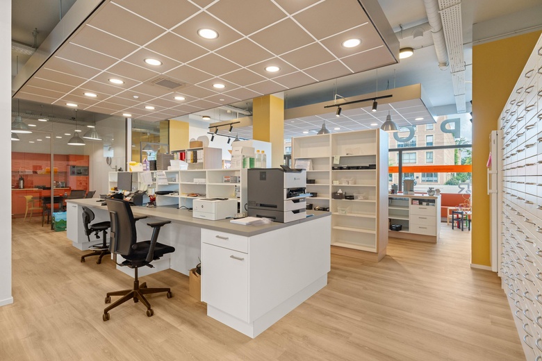 WinkelruimteaanBos en Lommerweg 361<br/> inAmsterdam