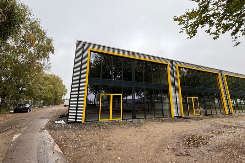 BedrijfsruimteaanRandweg 21 01<br/> inEmmeloord BedrijfsruimteaanRandweg 21 01<br/> inEmmeloord