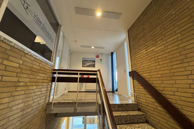 BedrijfsruimteaanLijndenweg 6<br/> inVelsen BedrijfsruimteaanLijndenweg 6<br/> inVelsen