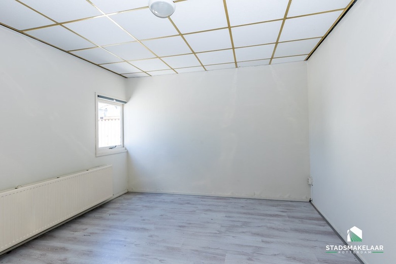 KantoorruimteaanNieuw-Mathenesserstraat 32 B<br/> inSchiedam KantoorruimteaanNieuw-Mathenesserstraat 32 B<br/> inSchiedam