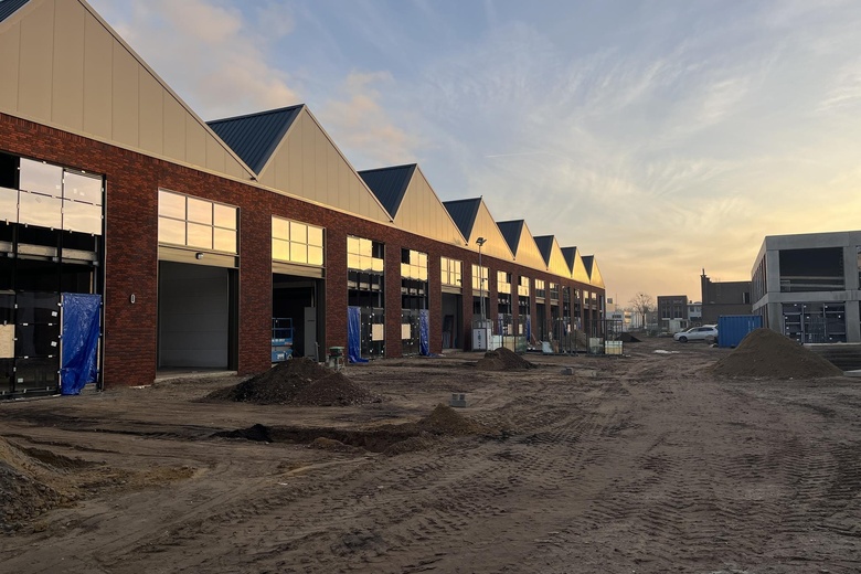 BedrijfsruimteaanHavenstraat 78 j<br/> inHuizen BedrijfsruimteaanHavenstraat 78 j<br/> inHuizen