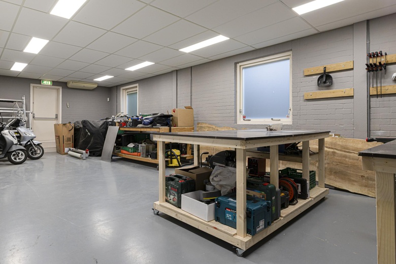 BedrijfsruimteaanKalkovenweg 14<br/> inAlphen aan den Rijn