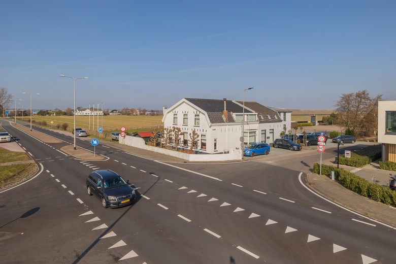 KantoorruimteaanTorenlaan 1 a<br/> inVoorhout KantoorruimteaanTorenlaan 1 a<br/> inVoorhout