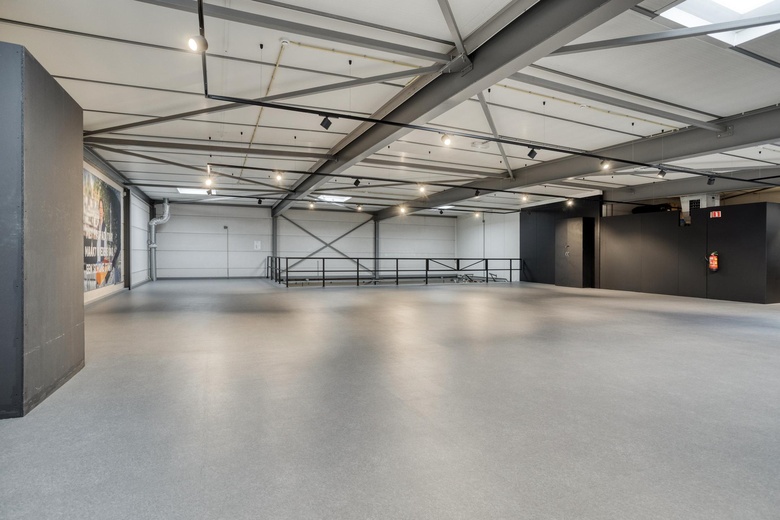 BedrijfsruimteaanPascalstraat 70<br/> inDordrecht BedrijfsruimteaanPascalstraat 70<br/> inDordrecht