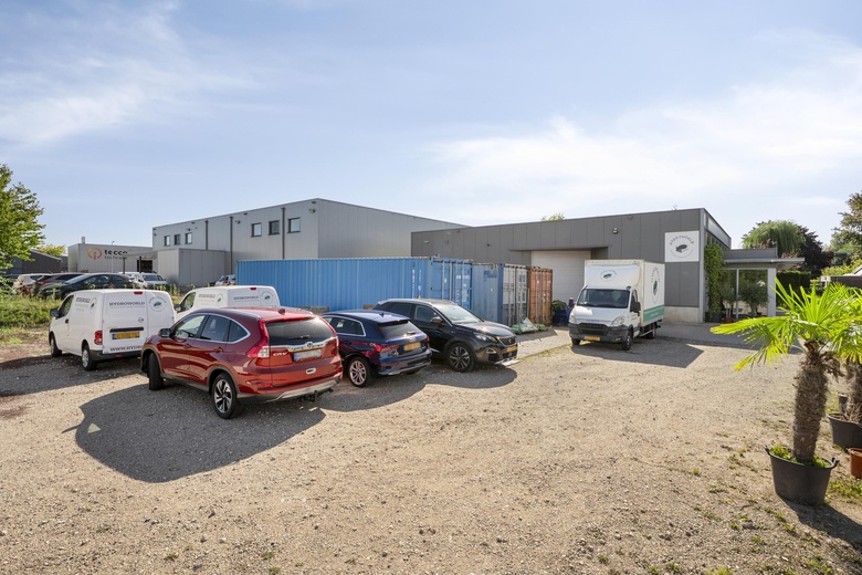 BedrijfsruimteaanBreinder 1 A<br/> inSchinnen