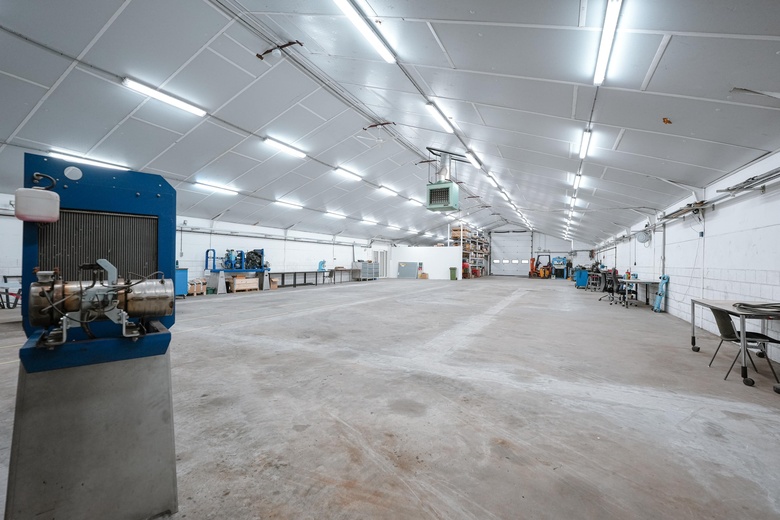 BedrijfsruimteaanHondsbergweg 2<br/> inWesterbeek