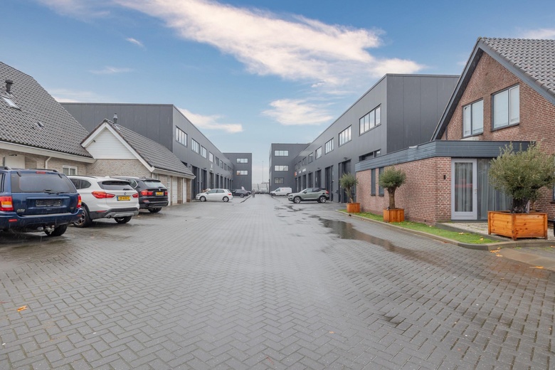 BedrijfsruimteaanCilinderweg 43 U19<br/> inRoelofarendsveen