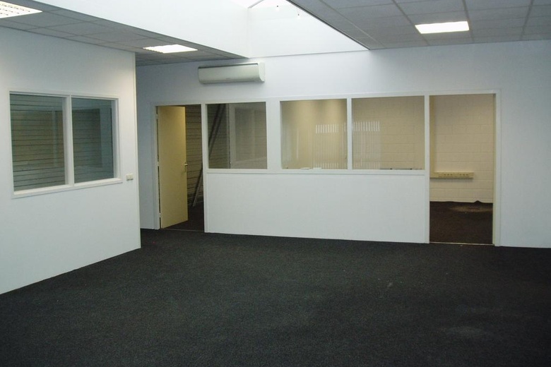 BedrijfsruimteaanDe Grens 18 c<br/> inHeijen