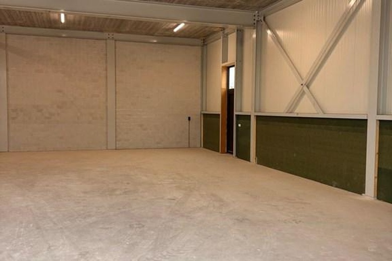 BedrijfsruimteaanOverspoor 47 B<br/> inNibbixwoud