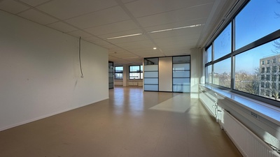 Bekijk foto 9 in  aan de  in 