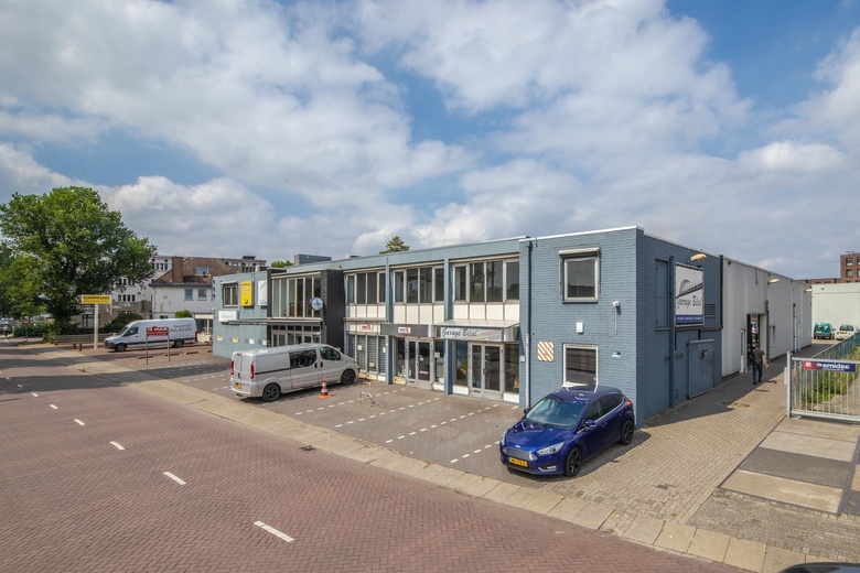Bekijk foto 1 van Nieuwe Kade 15 B Bekijk foto 1 van Nieuwe Kade 15 B
