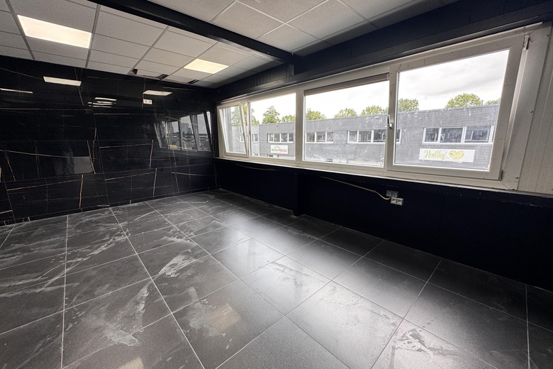 BedrijfsruimteaanMarkerkant 10 7 T<br/> inAlmere