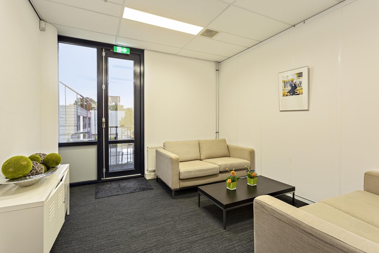 KantoorruimteaanWethouder den Oudenstraat 4<br/> inHelmond KantoorruimteaanWethouder den Oudenstraat 4<br/> inHelmond