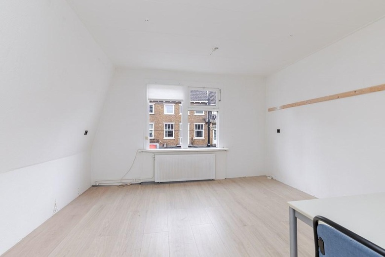 WinkelruimteaanBergse Dorpsstraat 112<br/> inRotterdam