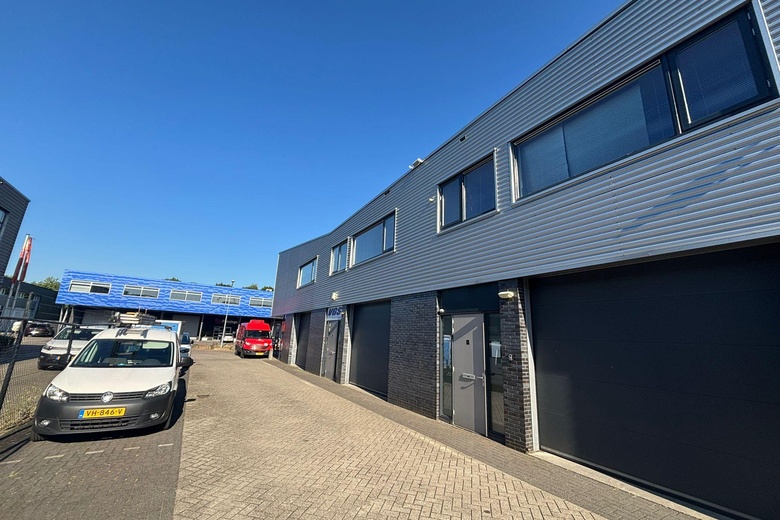 BedrijfsruimteaanKievitsven 78<br/> inRosmalen BedrijfsruimteaanKievitsven 78<br/> inRosmalen