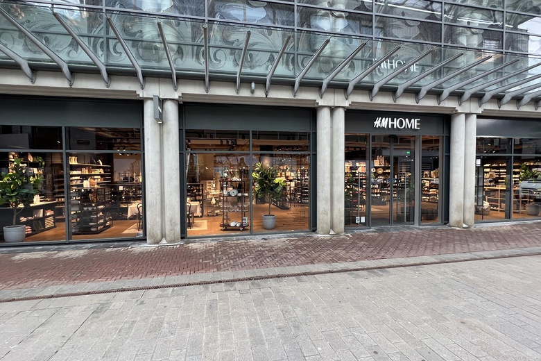 WinkelruimteaanStatenplein 125<br/> inDordrecht WinkelruimteaanStatenplein 125<br/> inDordrecht