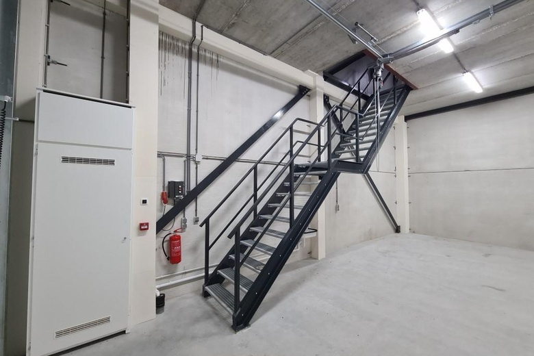 BedrijfsruimteaanWateringweg 1 D 01<br/> inHaarlem