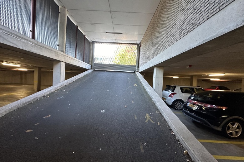 BedrijfsruimteaanZonnehof 40<br/> inAmersfoort BedrijfsruimteaanZonnehof 40<br/> inAmersfoort