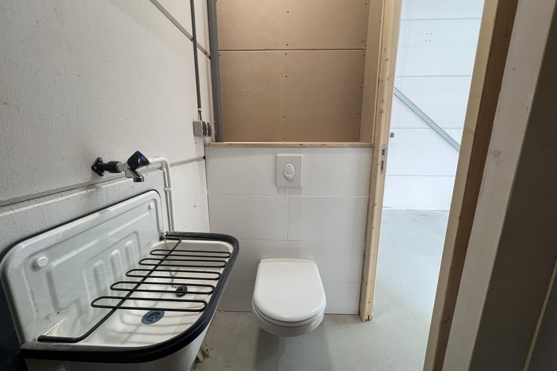 BedrijfsruimteaanGabriël Metzustraat 56 H<br/> inLeiden