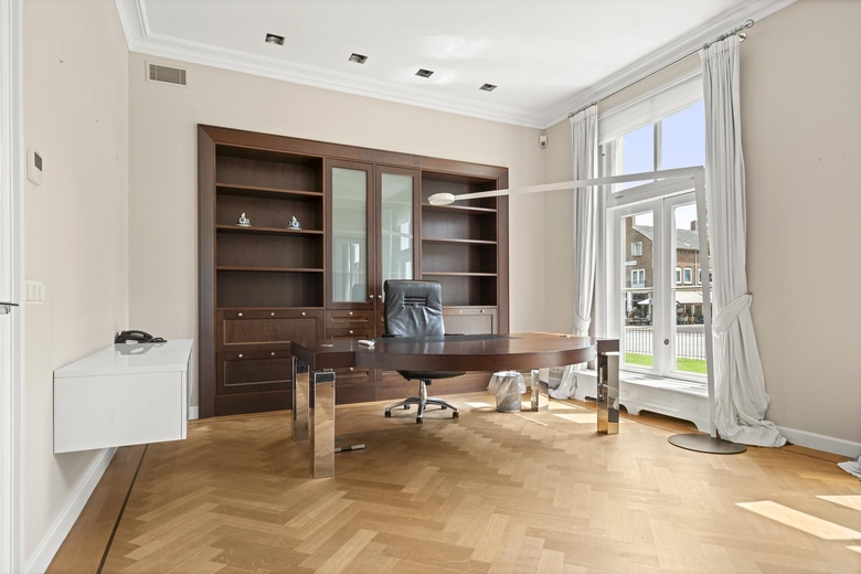 KantoorruimteaanStationsweg 2<br/> inOosterbeek KantoorruimteaanStationsweg 2<br/> inOosterbeek