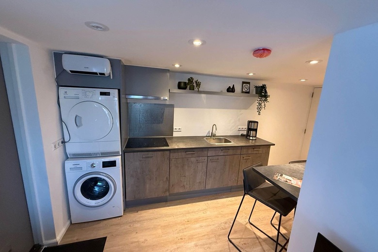 KantoorruimteaanHilsestraat 78<br/> inKaatsheuvel KantoorruimteaanHilsestraat 78<br/> inKaatsheuvel