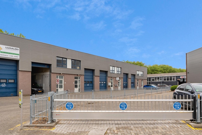 KantoorruimteaanDirck Uytenboogaertstraat 9<br/> inZwijndrecht