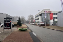 Bekijk foto 3 van Schinkelse Baan 7