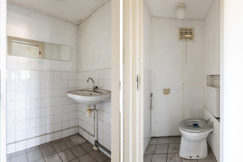 BedrijfsruimteaanGashavenstraat 3<br/> inDeventer BedrijfsruimteaanGashavenstraat 3<br/> inDeventer